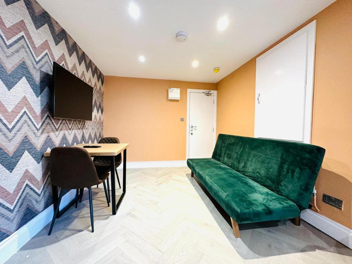 Appartement Flash Sale Train Station 1 Bedroom Flat Bn137che03